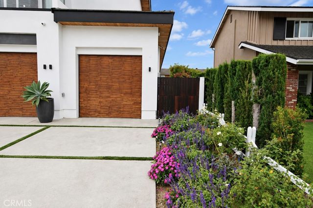9984 Petunia Avenue JADU, Fountain Valley, CA 92708