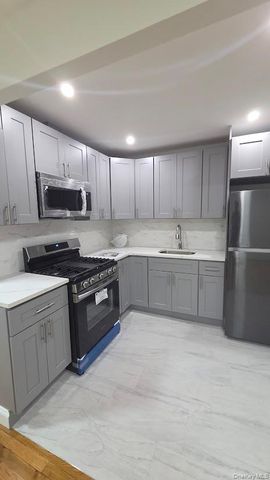 1121 Saint Lawrence Avenue, Bronx, NY 10472