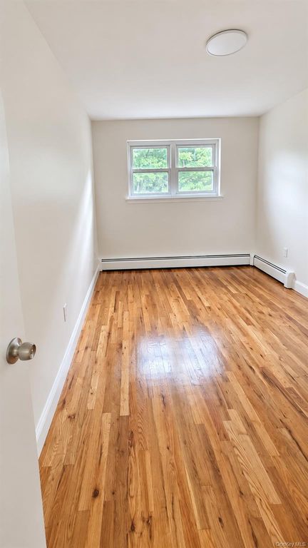 1121 Saint Lawrence Avenue, Bronx, NY 10472 — photo 5