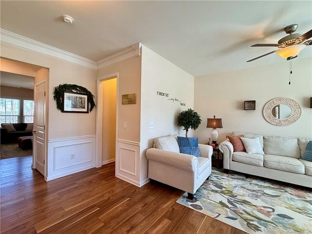 3451 Graham Way SW, Lilburn, GA 30047