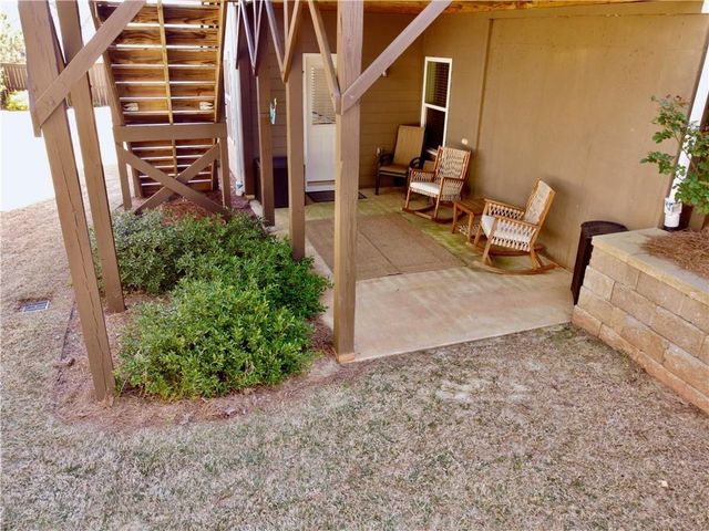 3451 Graham Way SW, Lilburn, GA 30047