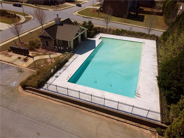 3451 Graham Way SW, Lilburn, GA 30047