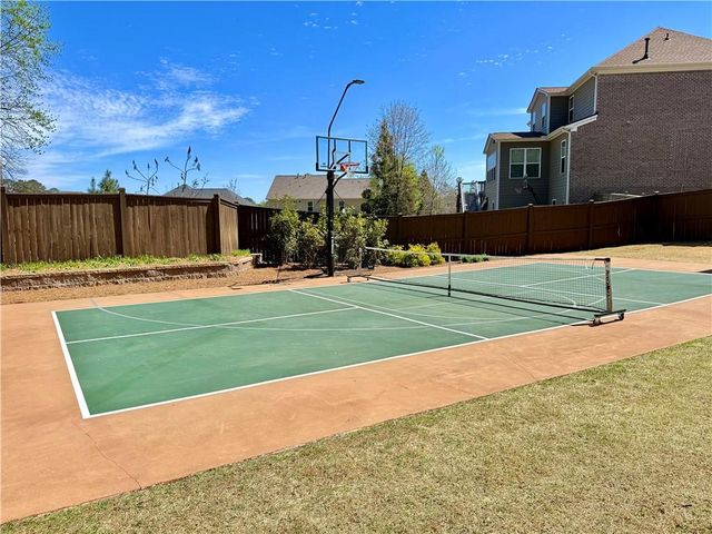 3451 Graham Way SW, Lilburn, GA 30047