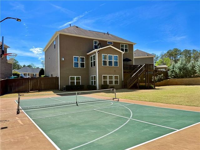 3451 Graham Way SW, Lilburn, GA 30047