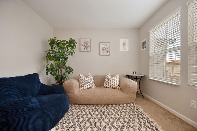 10904 Arrington Dr, Rancho Cordova, CA 95670