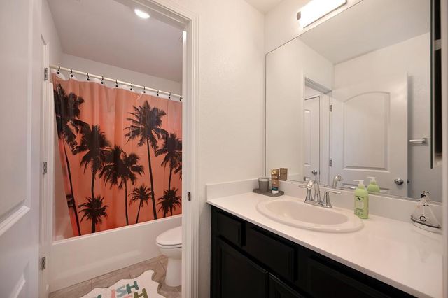 10904 Arrington Dr, Rancho Cordova, CA 95670