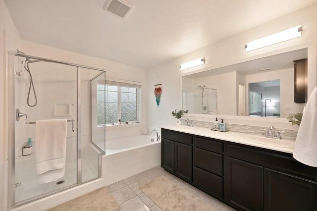 10904 Arrington Dr, Rancho Cordova, CA 95670