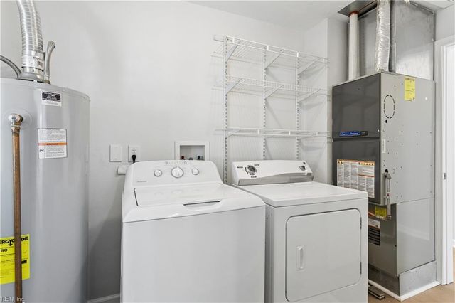 210 Cynthia DR, Hampton, VA 23666