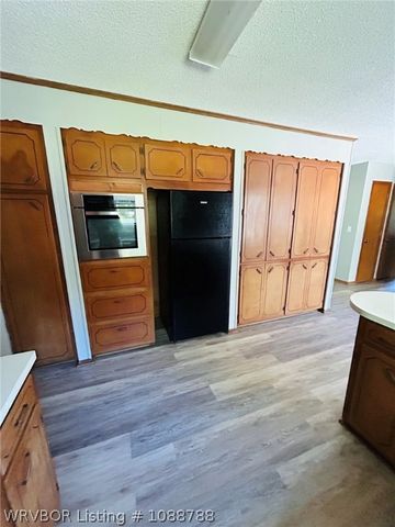 1305 Bugscuffle Road, Lavaca, AR 72941