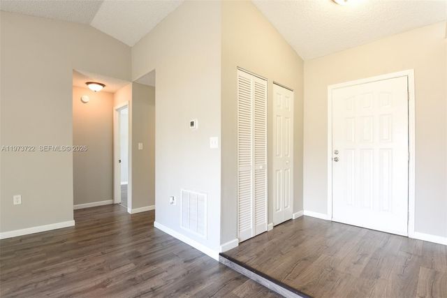 637 Mosquero Ave, Deltona, FL 32738