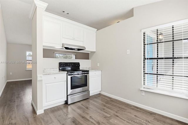 637 Mosquero Ave, Deltona, FL 32738