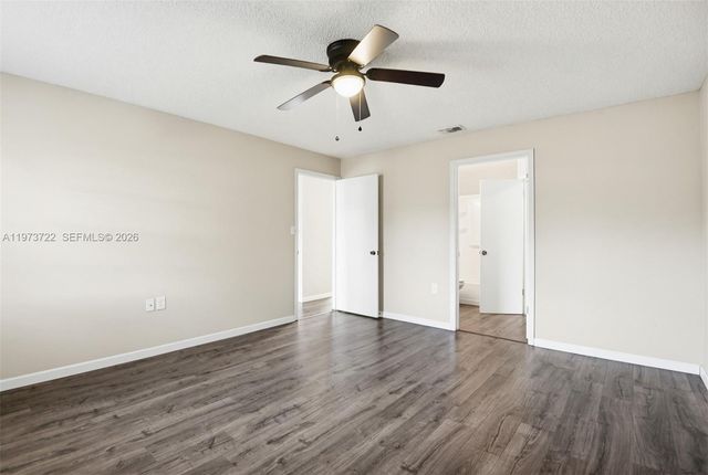 637 Mosquero Ave, Deltona, FL 32738