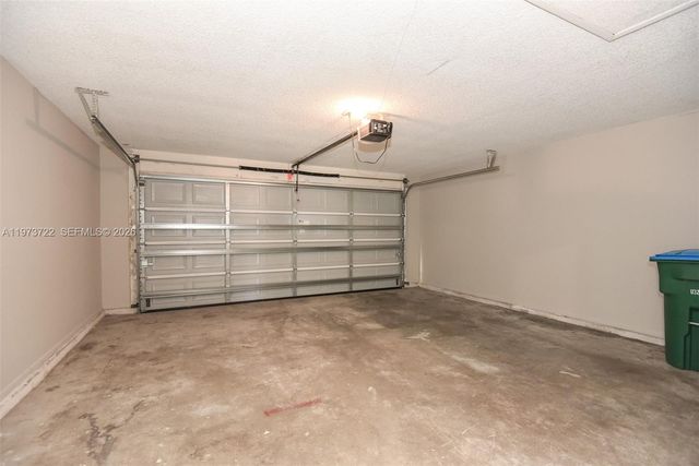 637 Mosquero Ave, Deltona, FL 32738