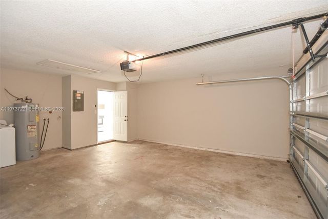 637 Mosquero Ave, Deltona, FL 32738