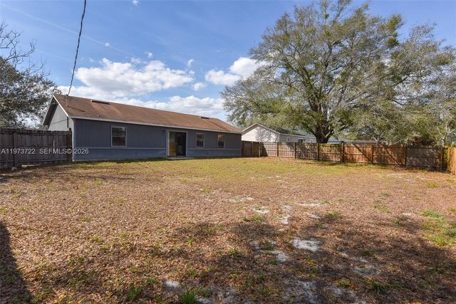 637 Mosquero Ave, Deltona, FL 32738