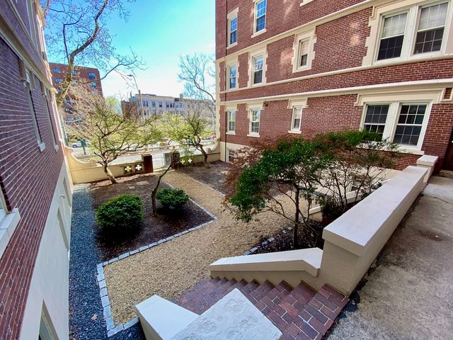 1454 Beacon Street 644, Brookline, MA 02446