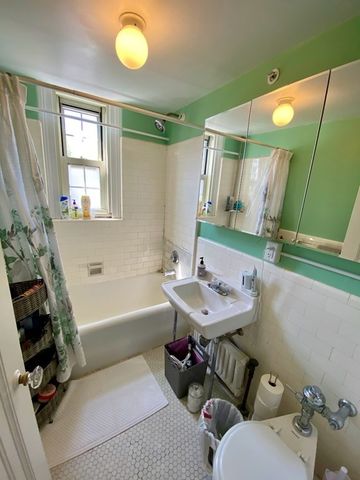 1454 Beacon Street 644, Brookline, MA 02446