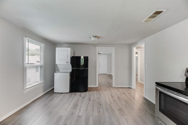 821 Bond Street, Fort Worth, TX 76114