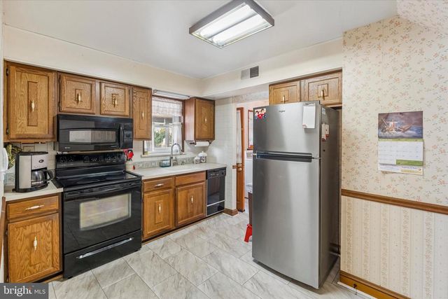 478 AURANIA ST, Philadelphia, PA 19128