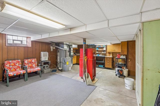 478 AURANIA ST, Philadelphia, PA 19128