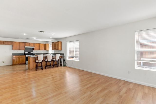 3891 Aetna Springs Way, Sacramento, CA 95834