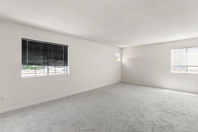 3891 Aetna Springs Way, Sacramento, CA 95834