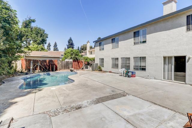 3891 Aetna Springs Way, Sacramento, CA 95834