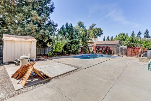 3891 Aetna Springs Way, Sacramento, CA 95834