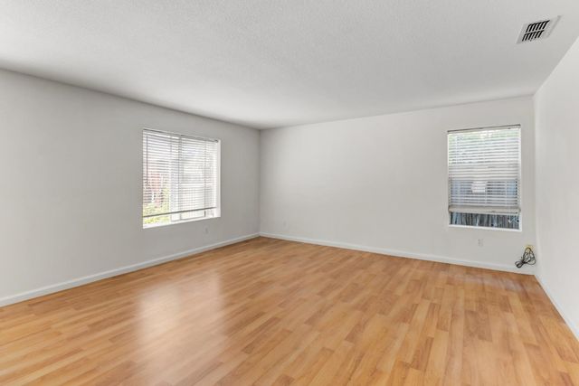 3891 Aetna Springs Way, Sacramento, CA 95834
