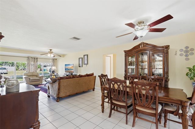 20510 Jacaranda Rd, Cutler Bay, FL 33189