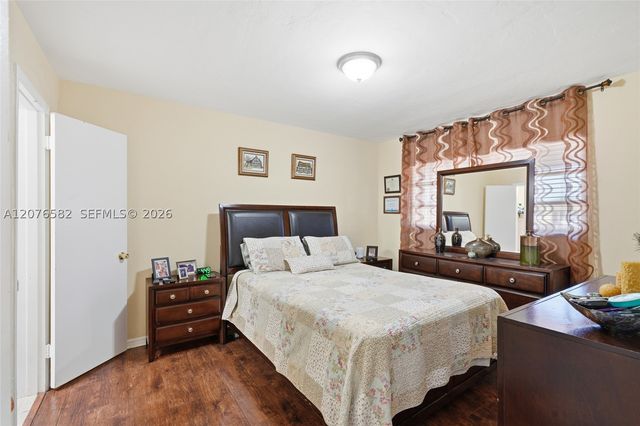 20510 Jacaranda Rd, Cutler Bay, FL 33189