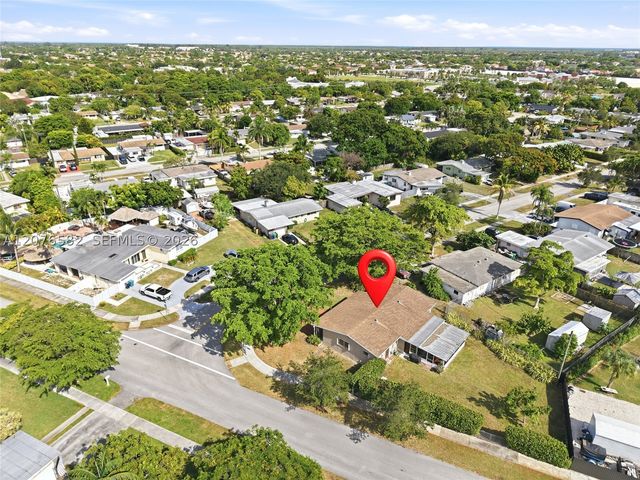 20510 Jacaranda Rd, Cutler Bay, FL 33189