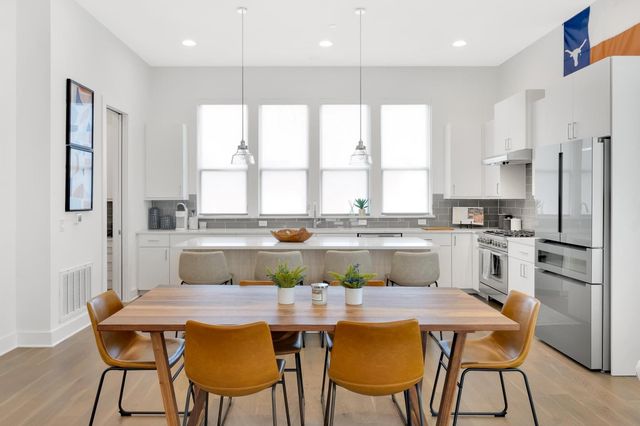 1008 Concordia Ave, Austin, TX 78705