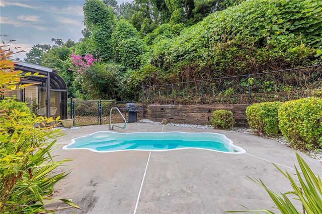 630 Georgian Hills Drive, Lawrenceville, GA 30045