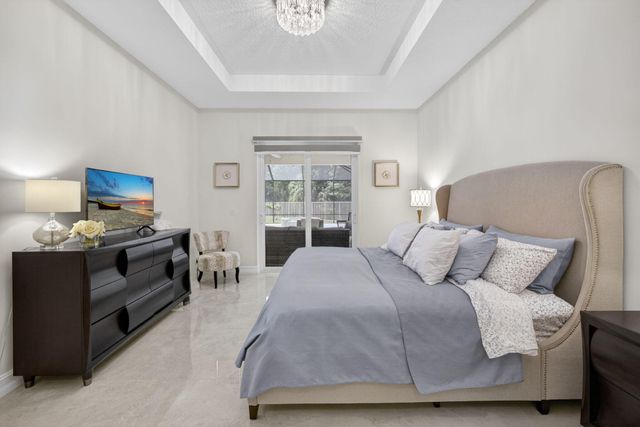 8642 Plum Cay, Royal Palm Beach, FL 33411