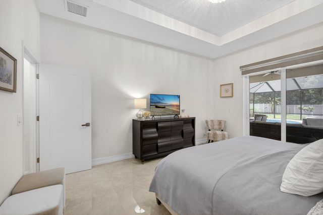 8642 Plum Cay, Royal Palm Beach, FL 33411