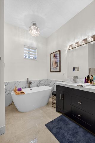 8642 Plum Cay, Royal Palm Beach, FL 33411