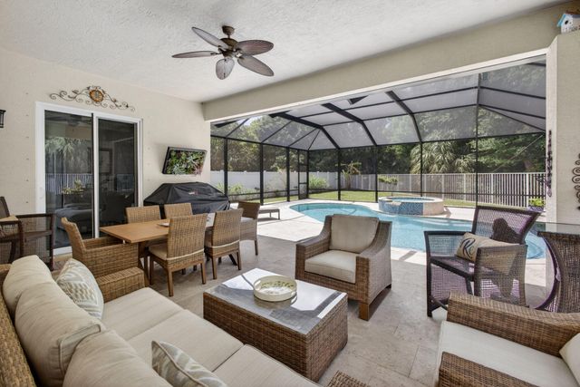 8642 Plum Cay, Royal Palm Beach, FL 33411