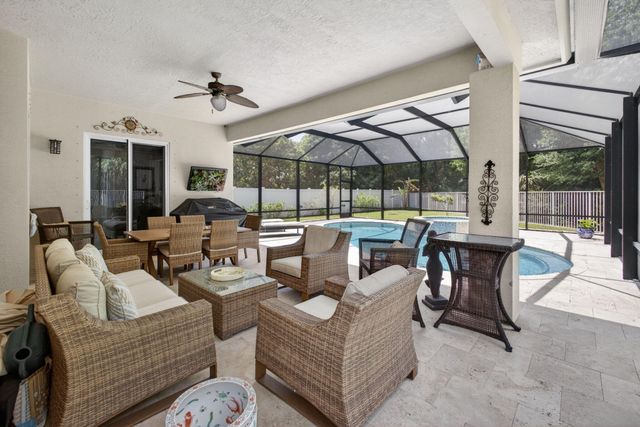 8642 Plum Cay, Royal Palm Beach, FL 33411