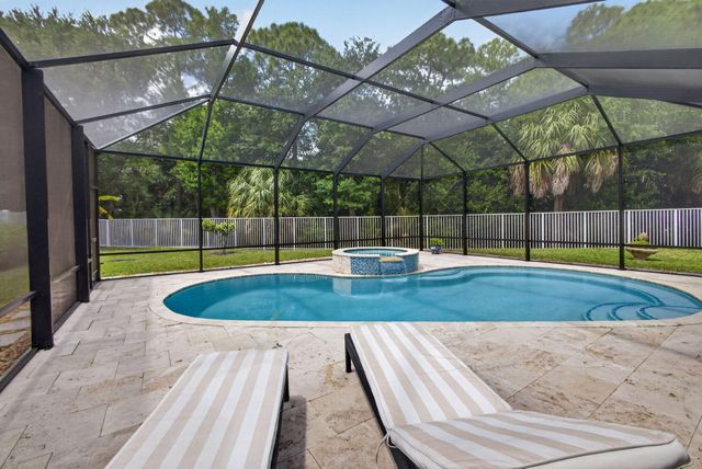 8642 Plum Cay, Royal Palm Beach, FL 33411