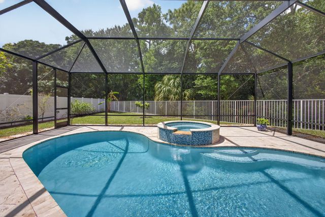 8642 Plum Cay, Royal Palm Beach, FL 33411