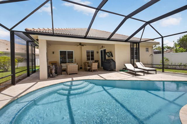 8642 Plum Cay, Royal Palm Beach, FL 33411