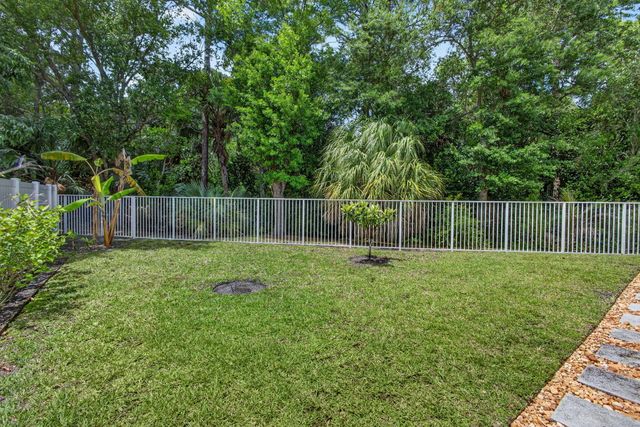 8642 Plum Cay, Royal Palm Beach, FL 33411