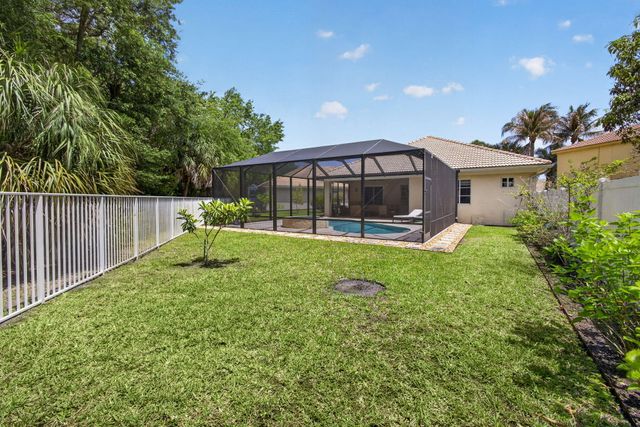 8642 Plum Cay, Royal Palm Beach, FL 33411