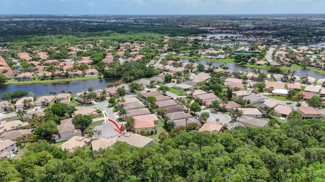 8642 Plum Cay, Royal Palm Beach, FL 33411