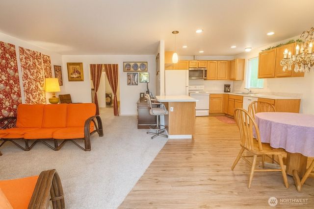 6601 -6605 E B Street, Tacoma, WA 98404