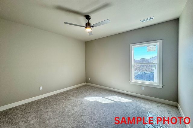 2649 E Livingston Lane, Fayetteville, AR 72703