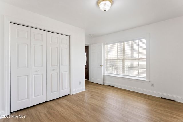 100 Moorefield Drive, Carolina Beach, NC 28428