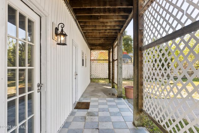 100 Moorefield Drive, Carolina Beach, NC 28428