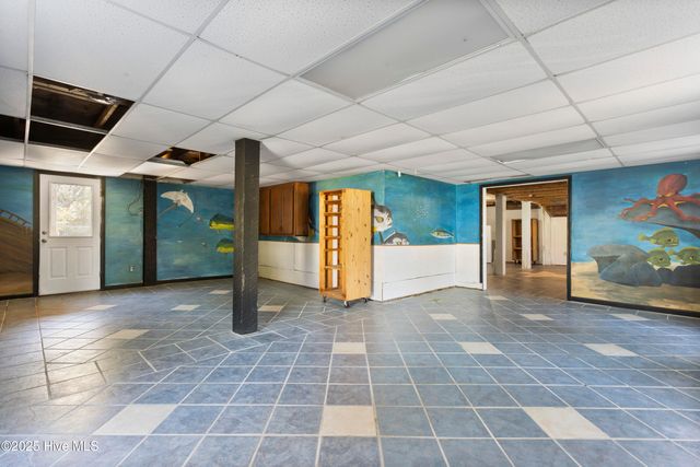 100 Moorefield Drive, Carolina Beach, NC 28428